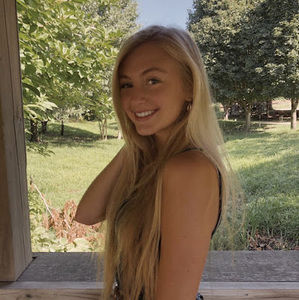 Meet your Posher, Anna